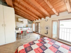 Luminoso monolocale a uso investimento a Quinzanello (BS)